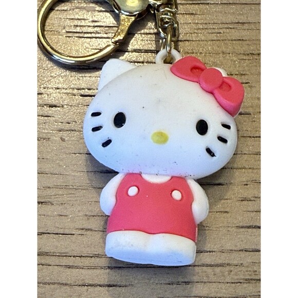 Hello Kitty Figure WRISTBAND KEYCHAIN Key Clip Purse Fob Backpack Milk Charm Toy - Picture 2 of 5